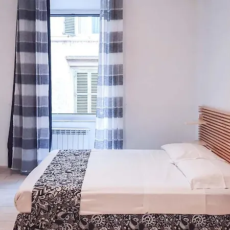 Le Di Borgo Pensión Roma