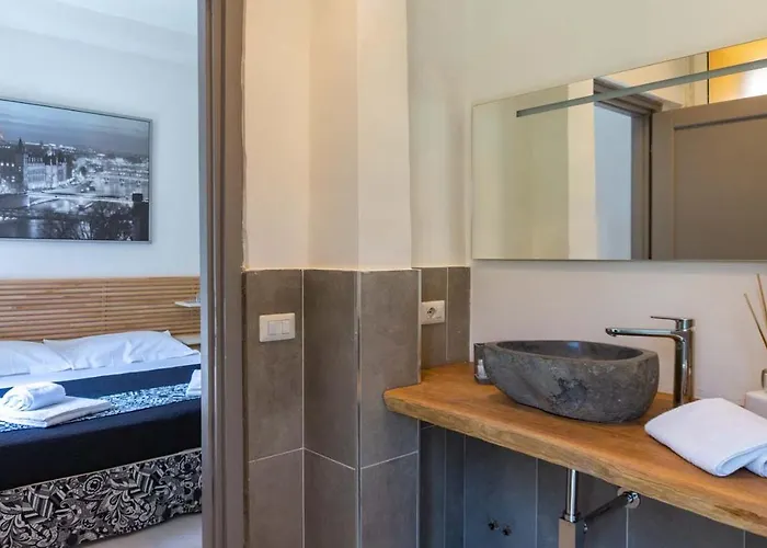 Le Di Borgo Pensión 4*