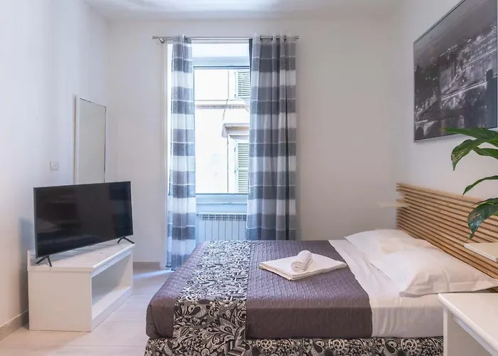 Pensión Le Di Borgo 4*