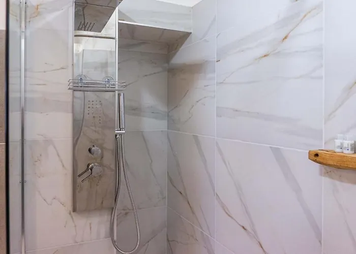 Le Di Borgo Pensión Roma